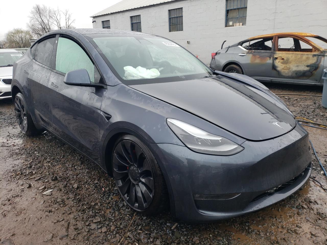 2022 TESLA MODEL Y - Image 4