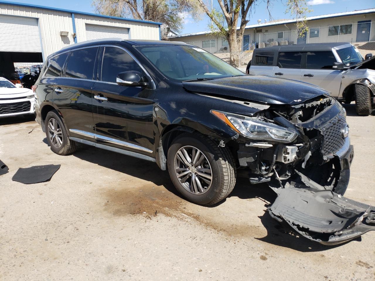 2017 INFINITI QX60 - Image 4