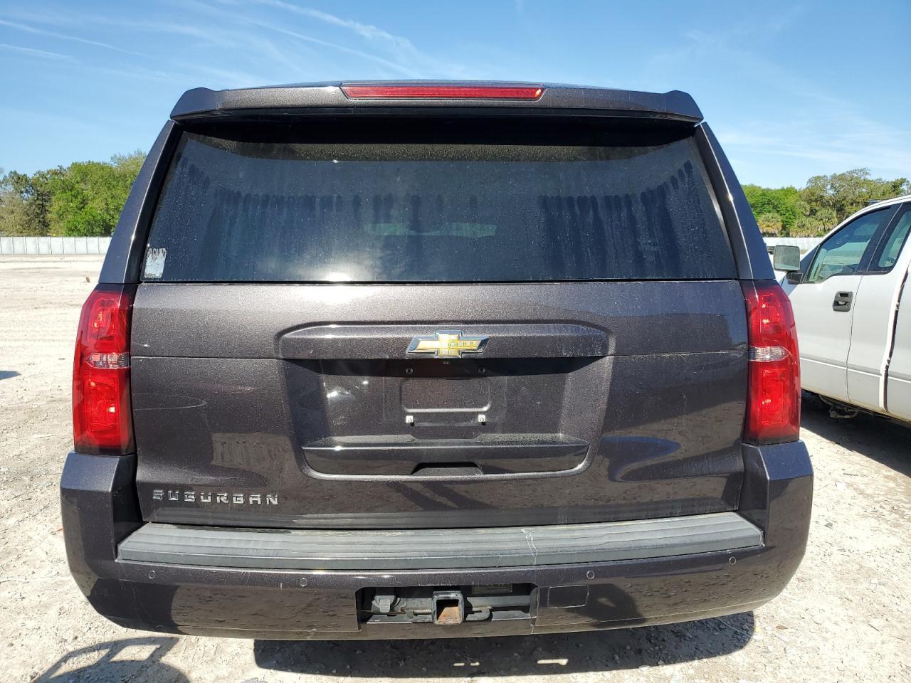 2015 CHEVROLET SUBURBAN C - Image 6