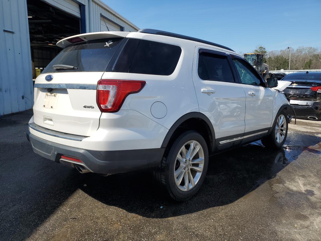 2018 FORD EXPLORER X - Image 3