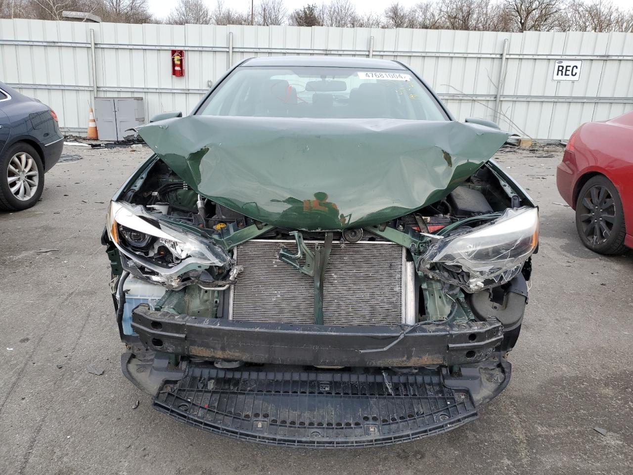 2015 TOYOTA COROLLA L - Фото 5
