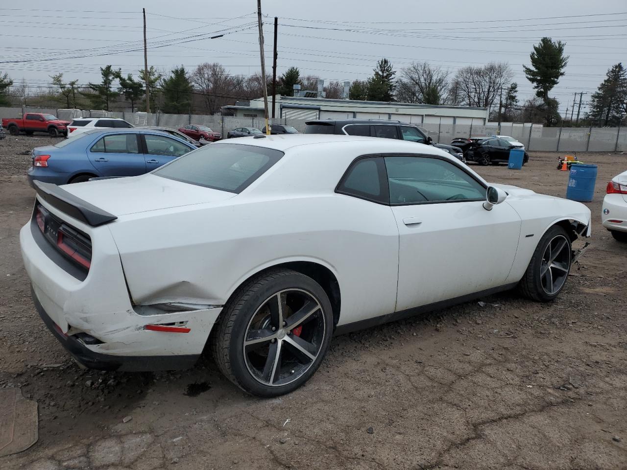 2016 DODGE CHALLENGER - Фото 3