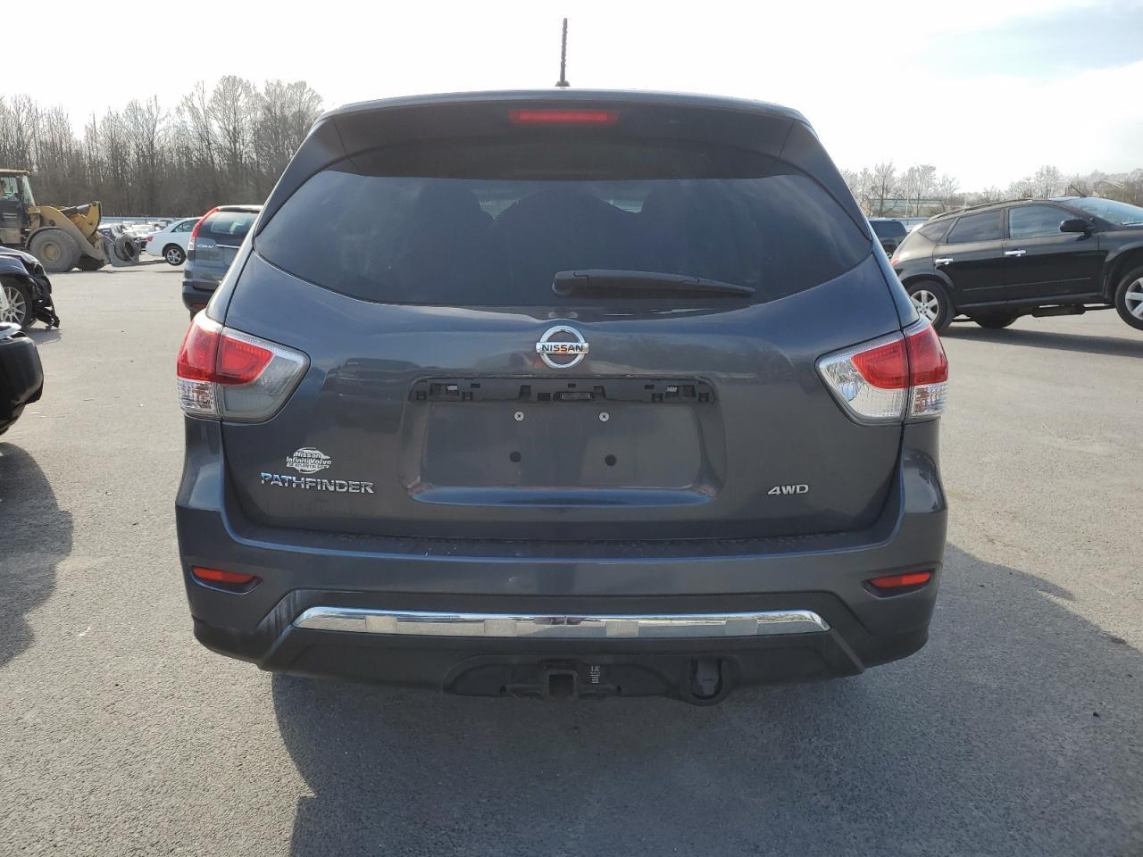 2013 NISSAN PATHFINDER - Фото 6