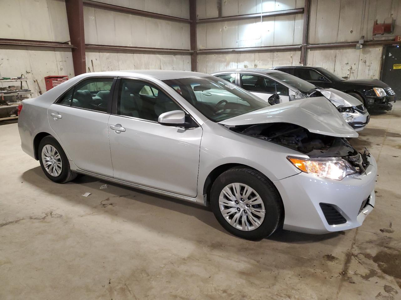 2012 TOYOTA CAMRY BASE - Фото 4