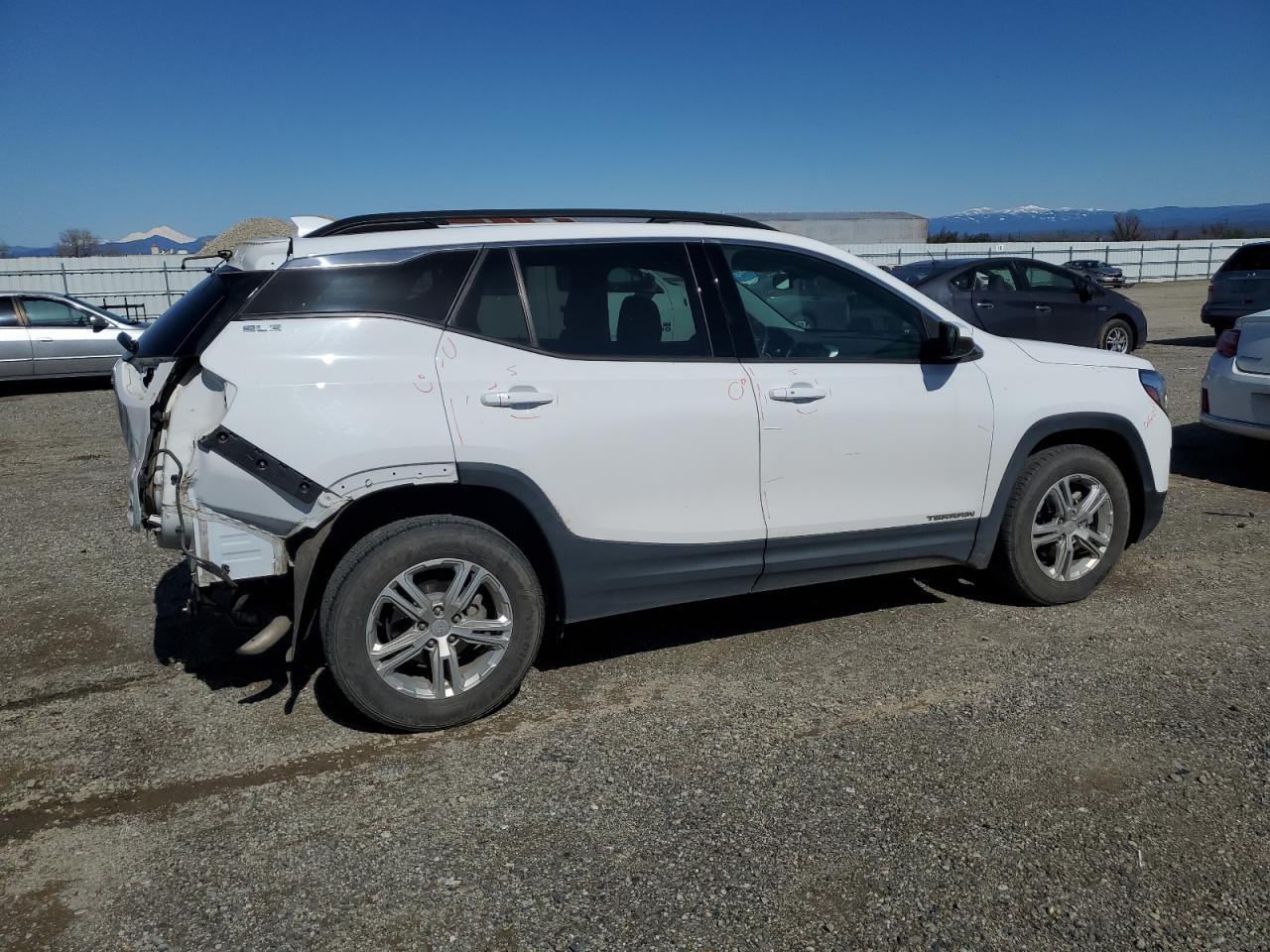 2019 GMC TERRAIN SL - Фото 3