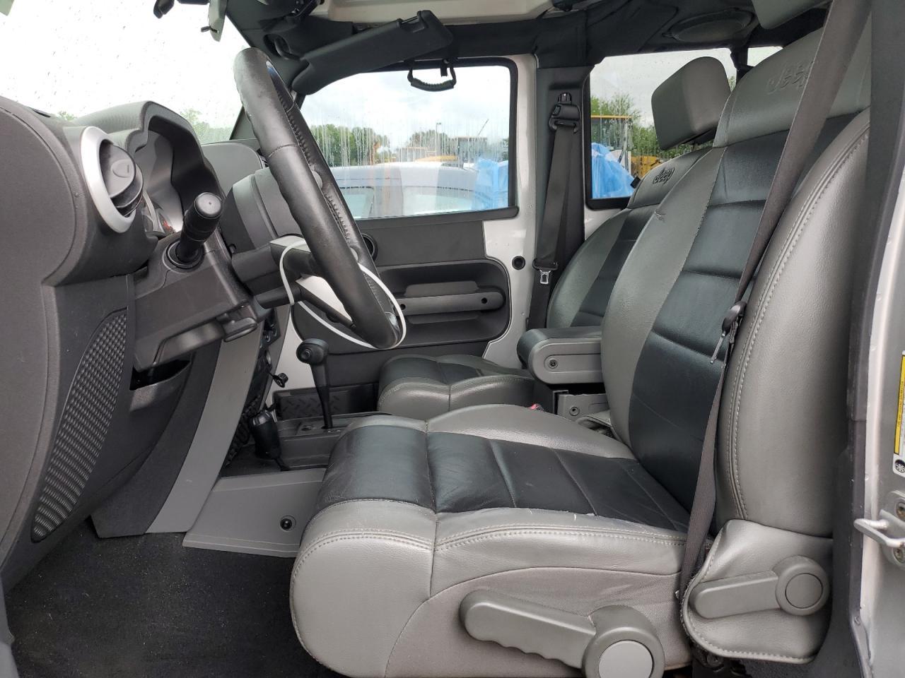 2010 JEEP WRANGLER U - Фото 7