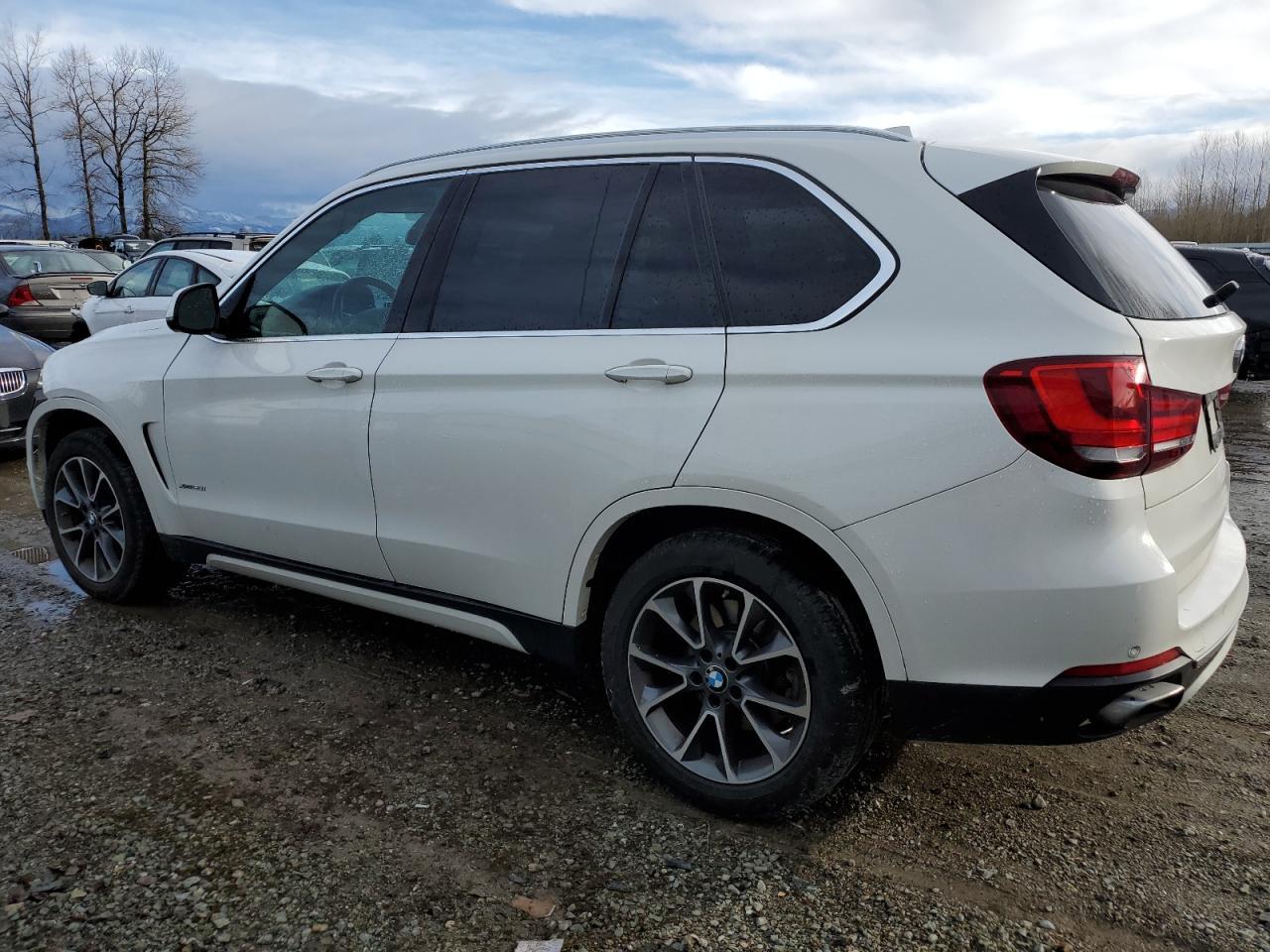 2017 BMW X5 XDRIVE5 - Фото 2