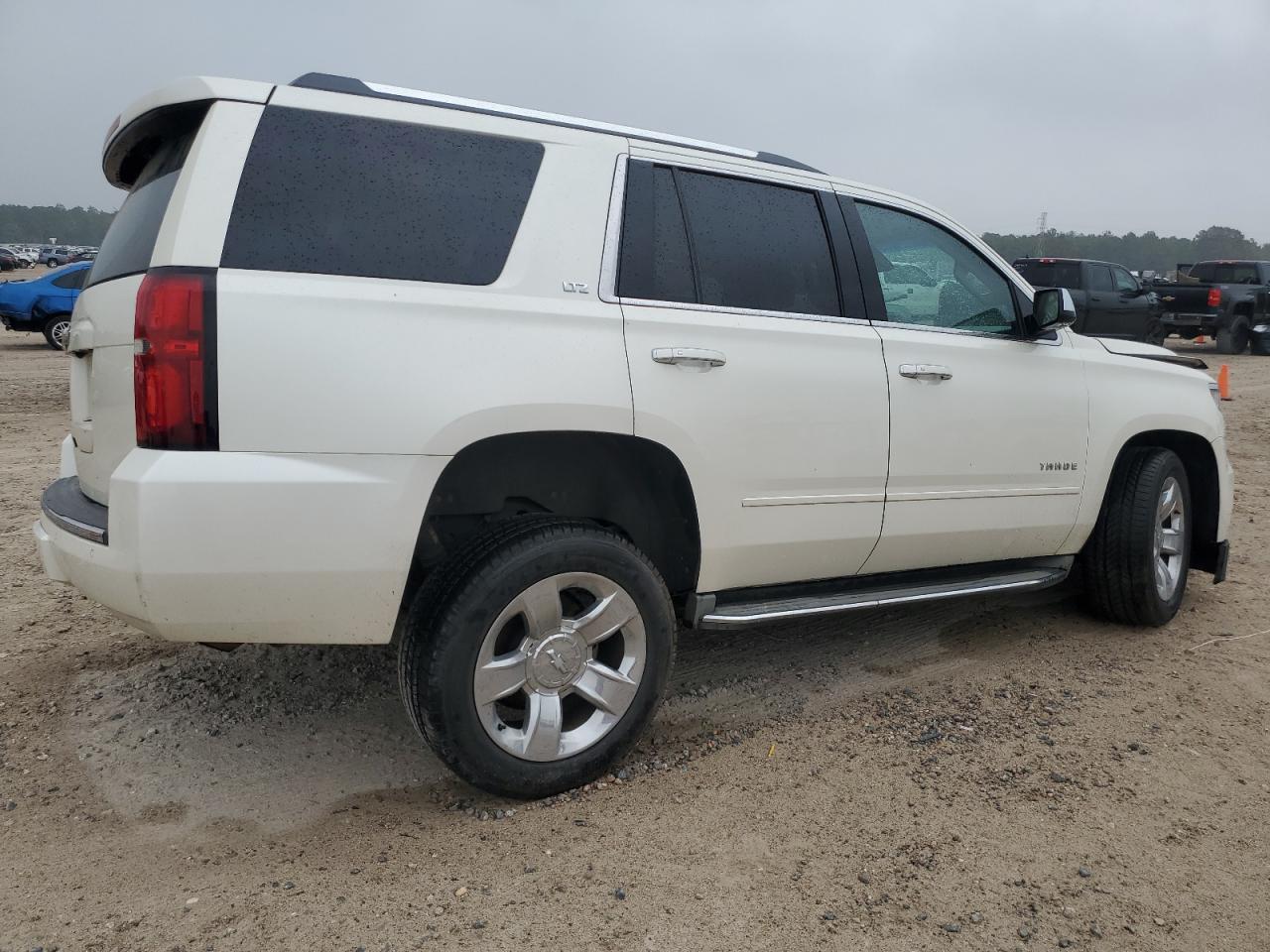 2015 CHEVROLET TAHOE C150 - Image 3