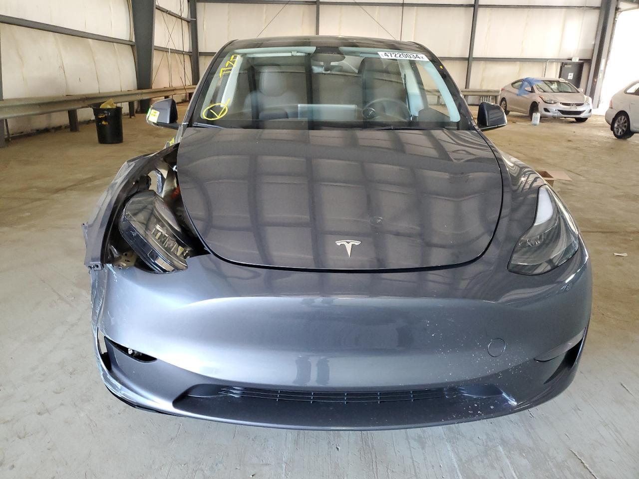 2023 TESLA MODEL Y - Фото 5