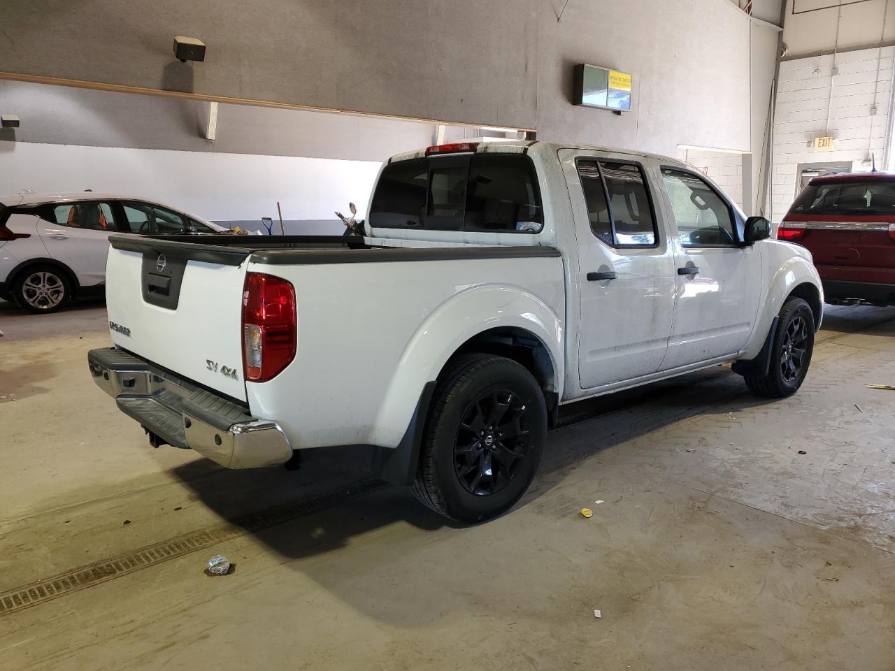 2019 NISSAN FRONTIER S - Фото 3