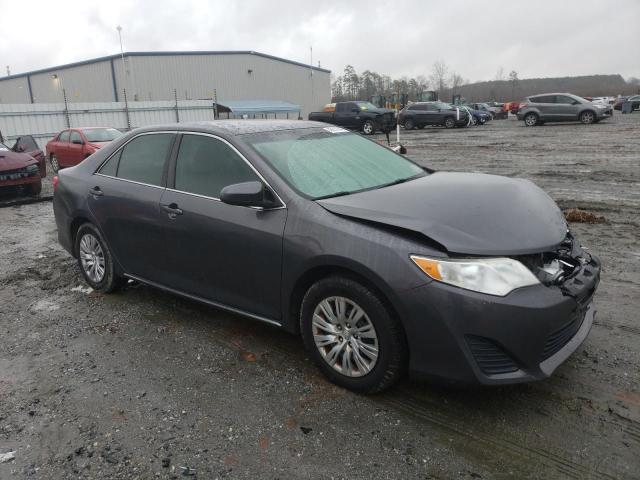 2014 Toyota Camry L - Фото 4