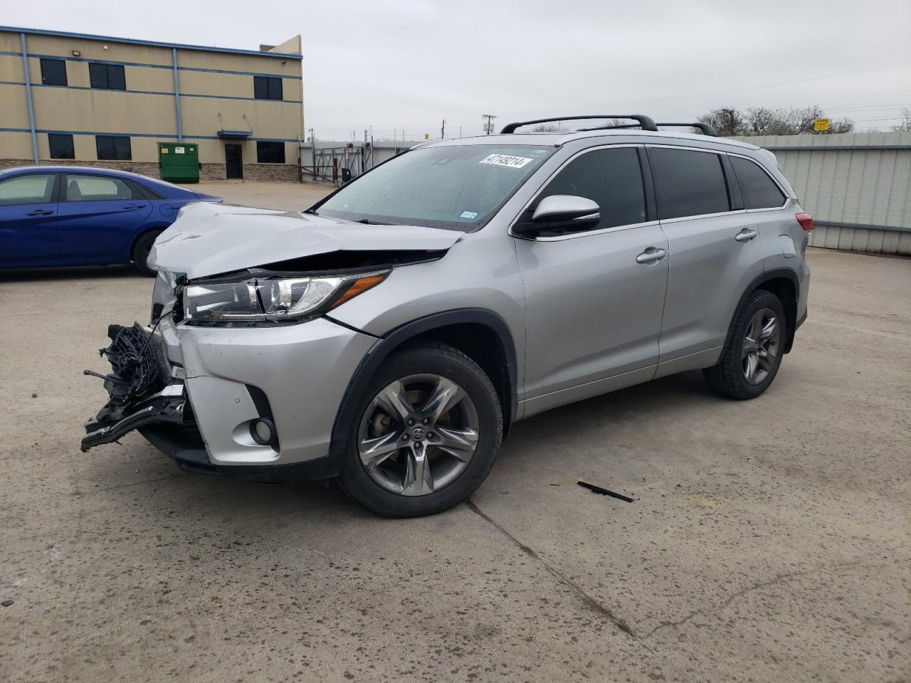 2018 TOYOTA HIGHLANDER
