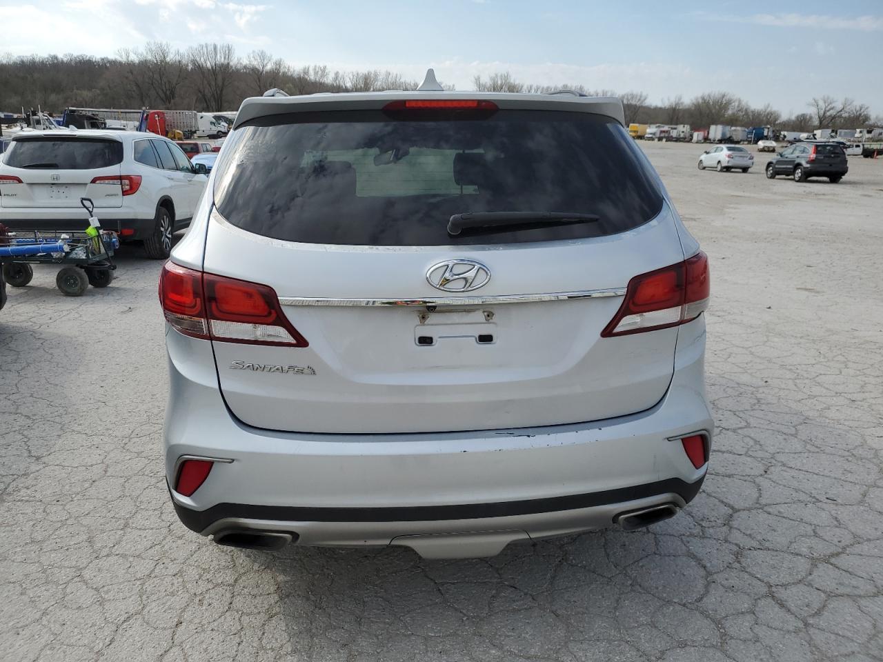 2017 HYUNDAI SANTA FE S - Фото 6