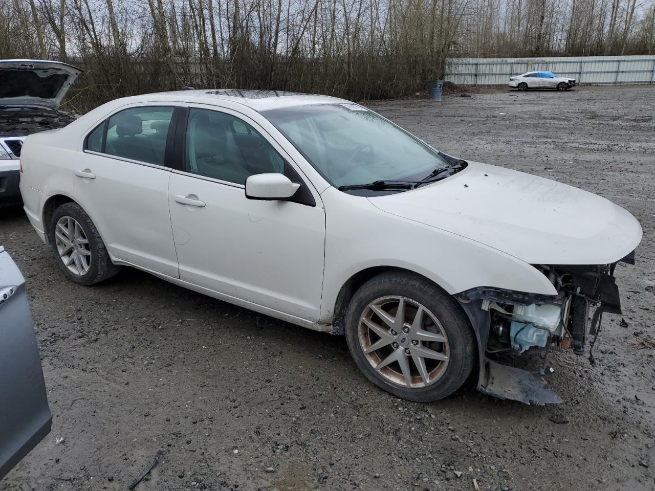 2012 FORD FUSION SEL - Image 4