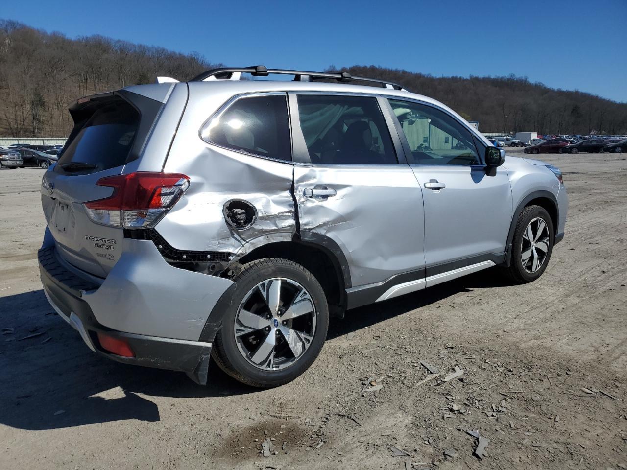 2020 SUBARU FORESTER T - Фото 3