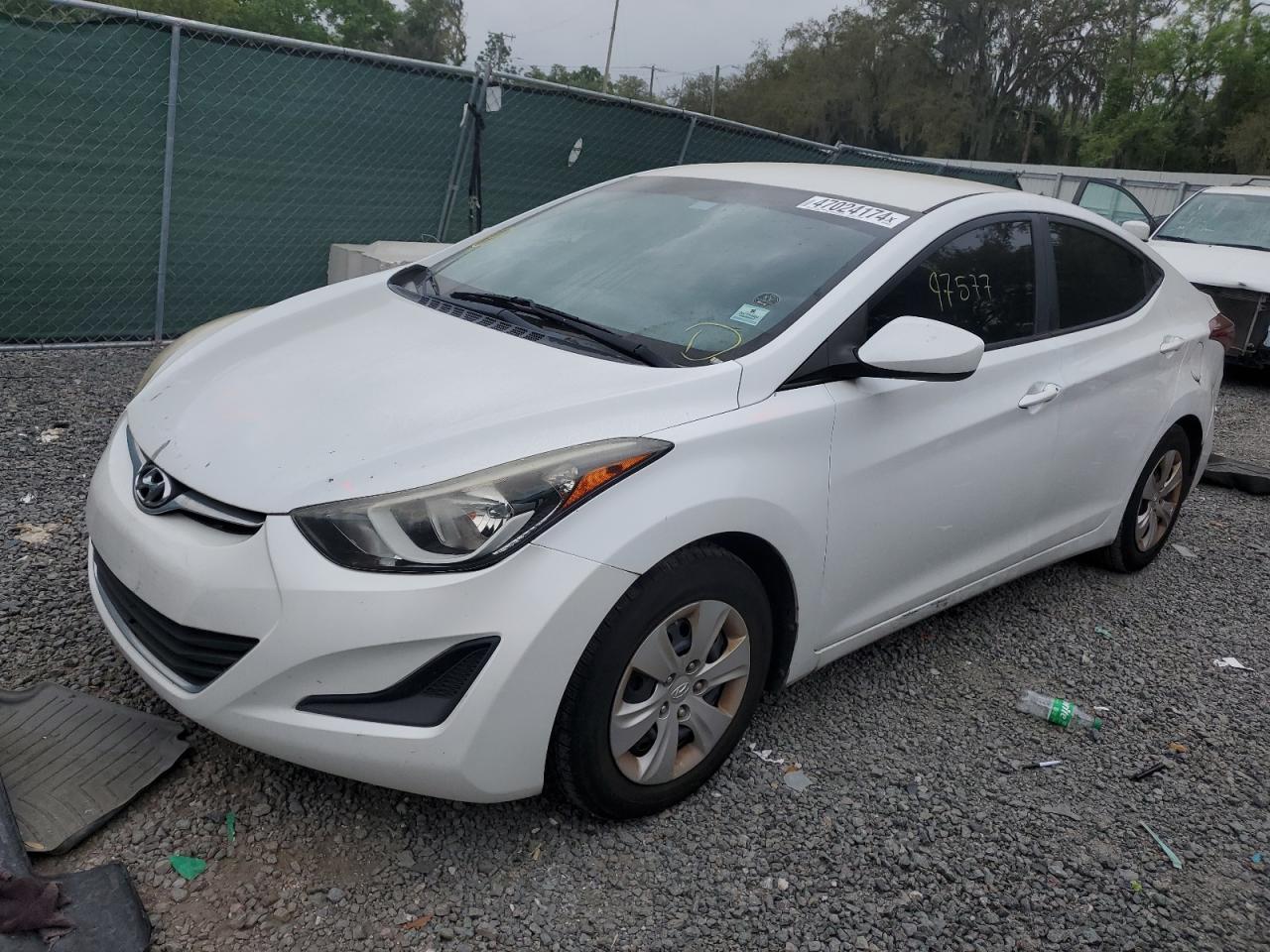 2016 HYUNDAI ELANTRA SE car image