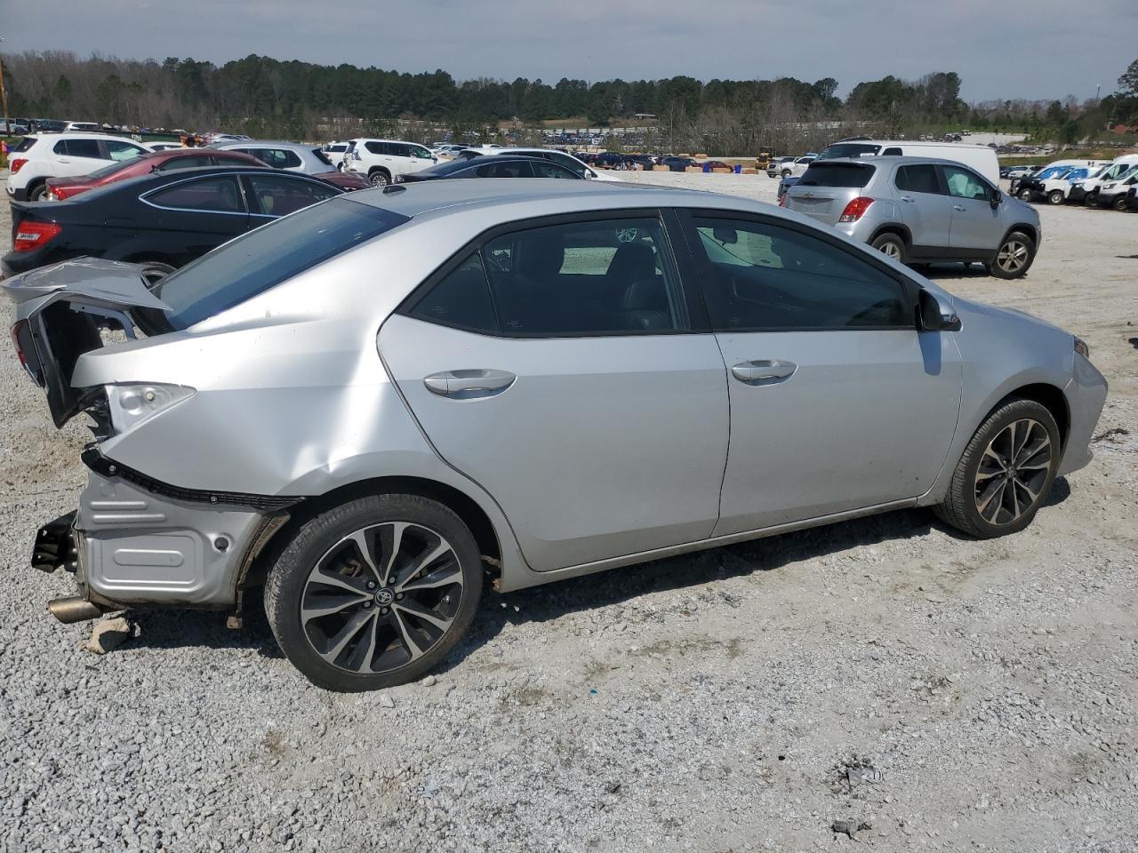 2019 TOYOTA COROLLA L - Image 3