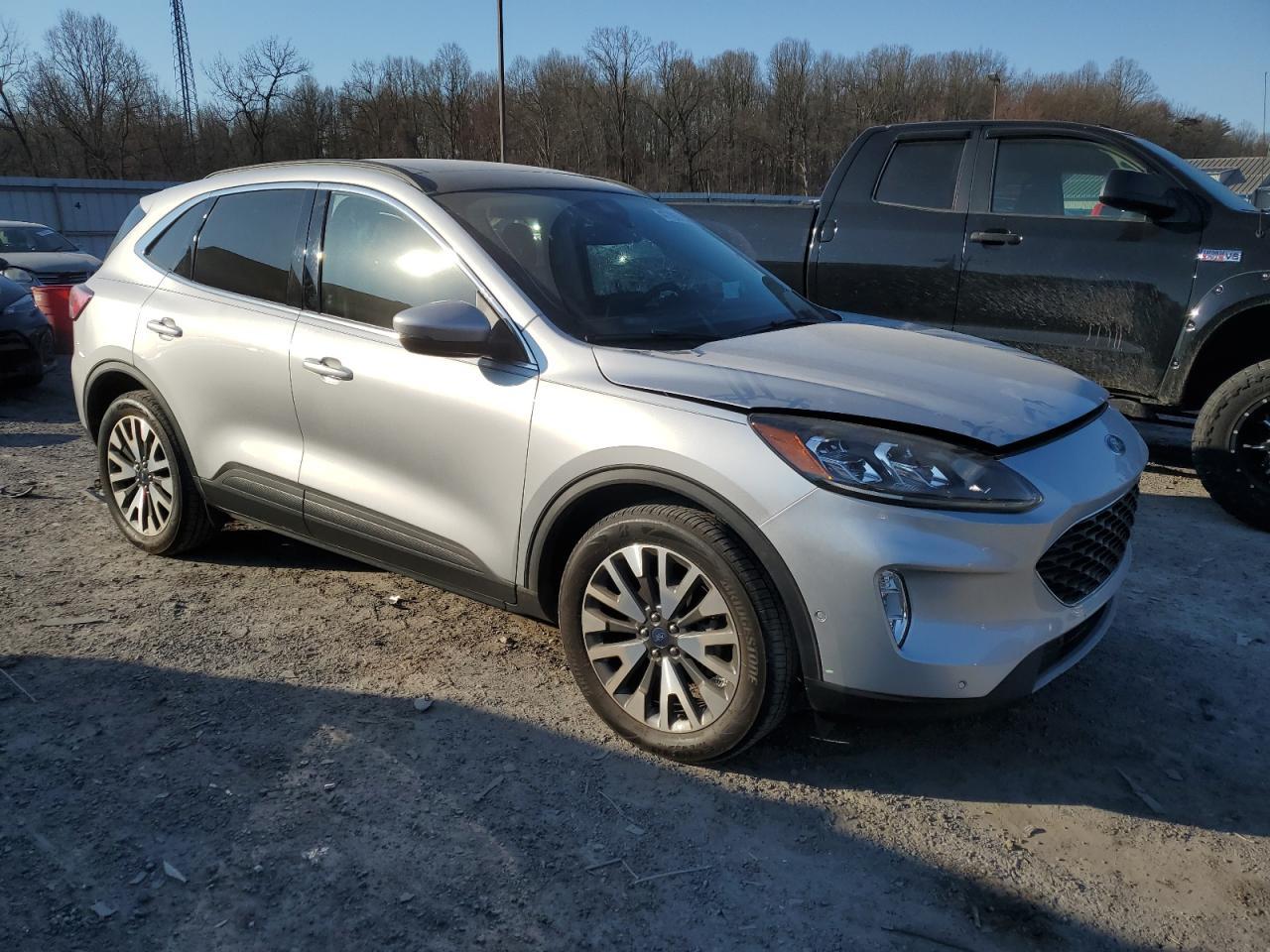 2020 FORD ESCAPE TIT - Image 4