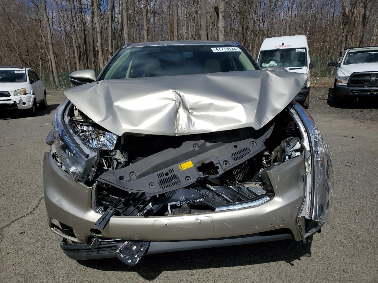 2015 TOYOTA HIGHLANDER - Фото 5