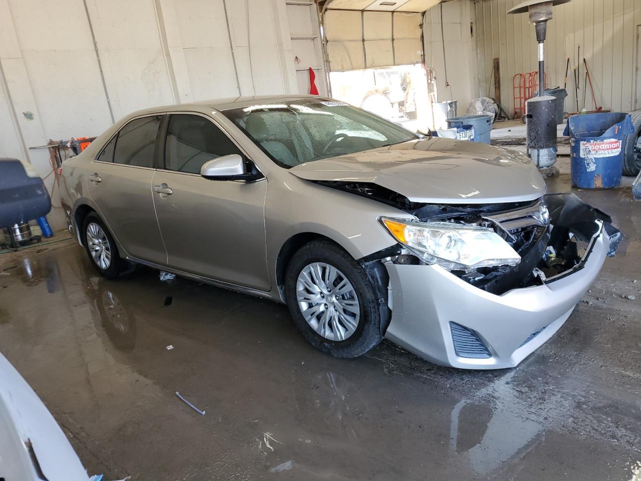 2013 TOYOTA CAMRY L - Фото 4