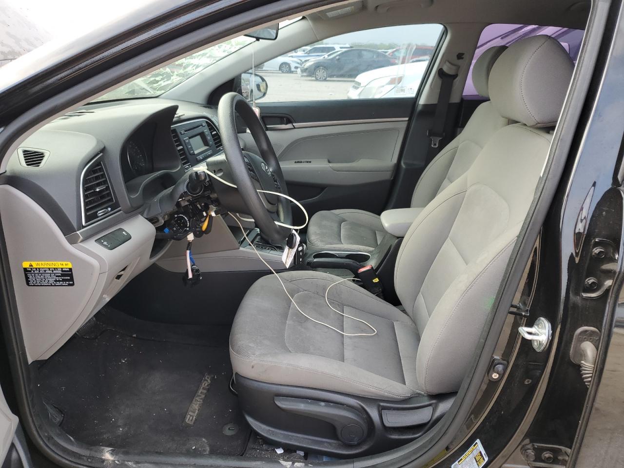 2018 HYUNDAI ELANTRA SE - Image 7