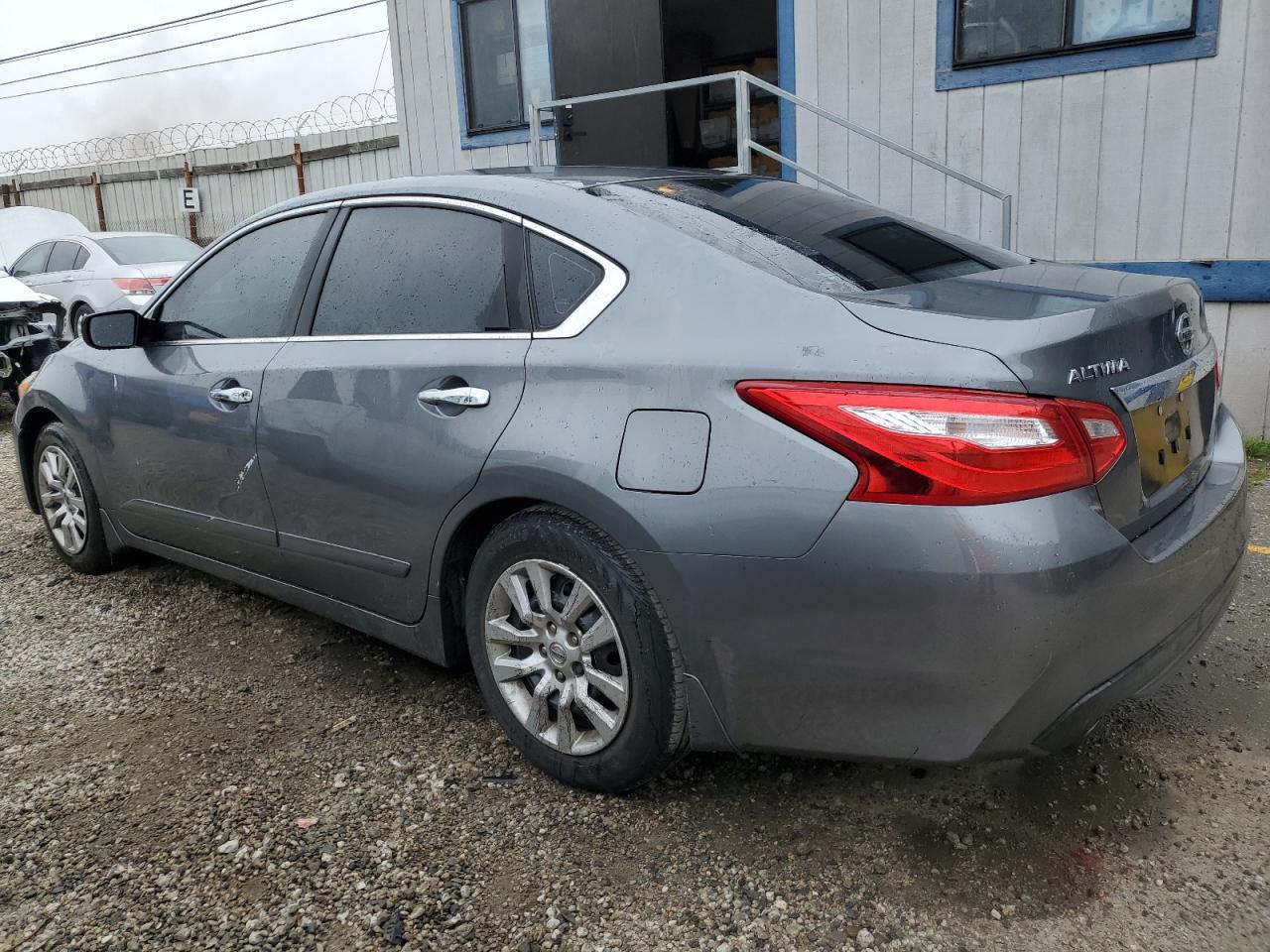 2017 NISSAN ALTIMA 2.5 - Фото 2