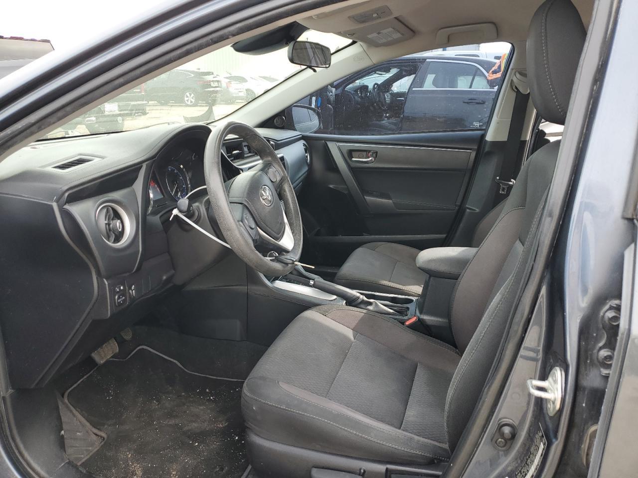 2018 TOYOTA COROLLA L - Фото 7