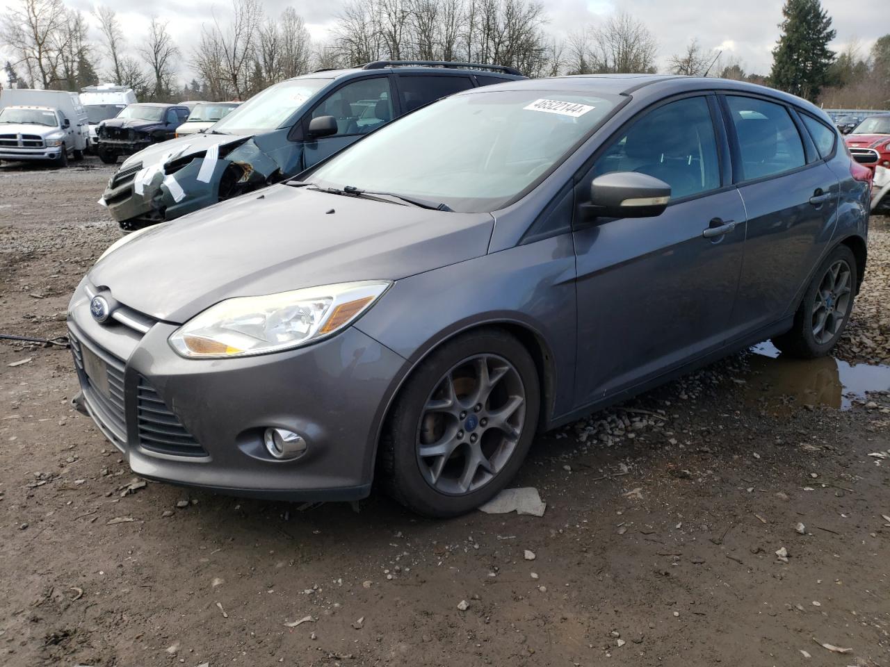 2013 FORD FOCUS SE car image