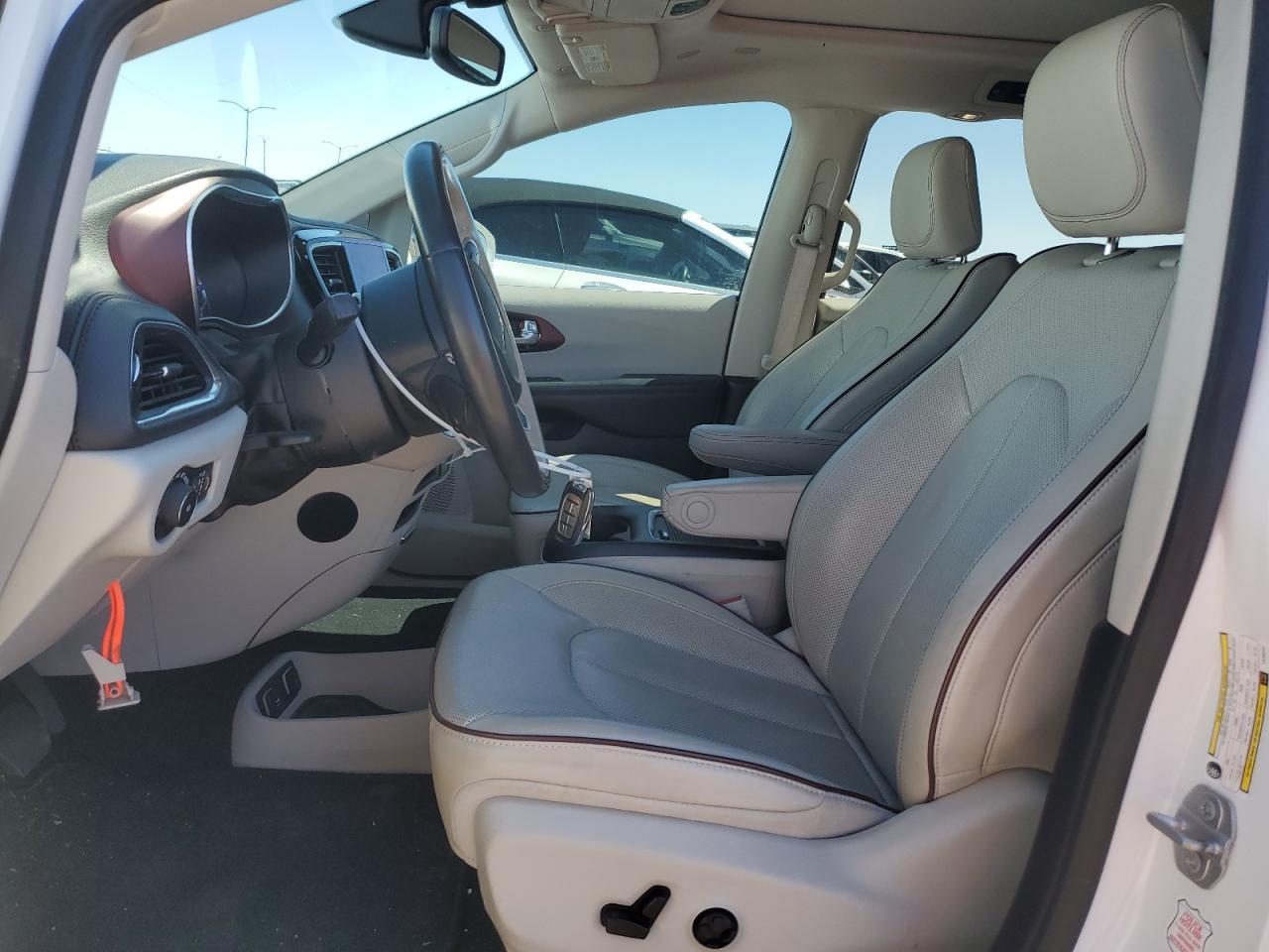 2020 CHRYSLER PACIFICA L - Фото 7