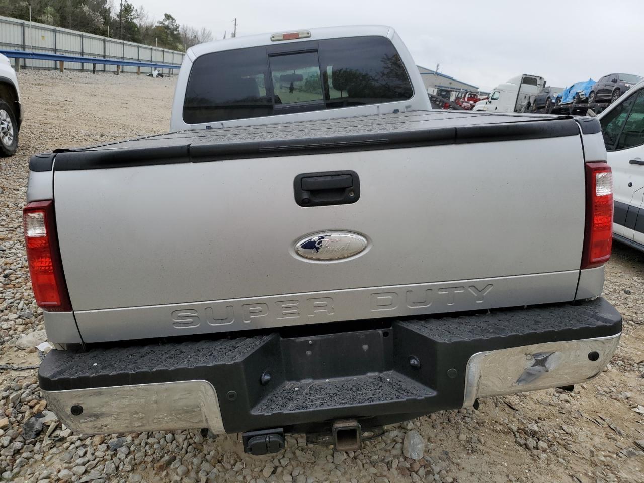 2012 FORD F250 SUPER - Image 6