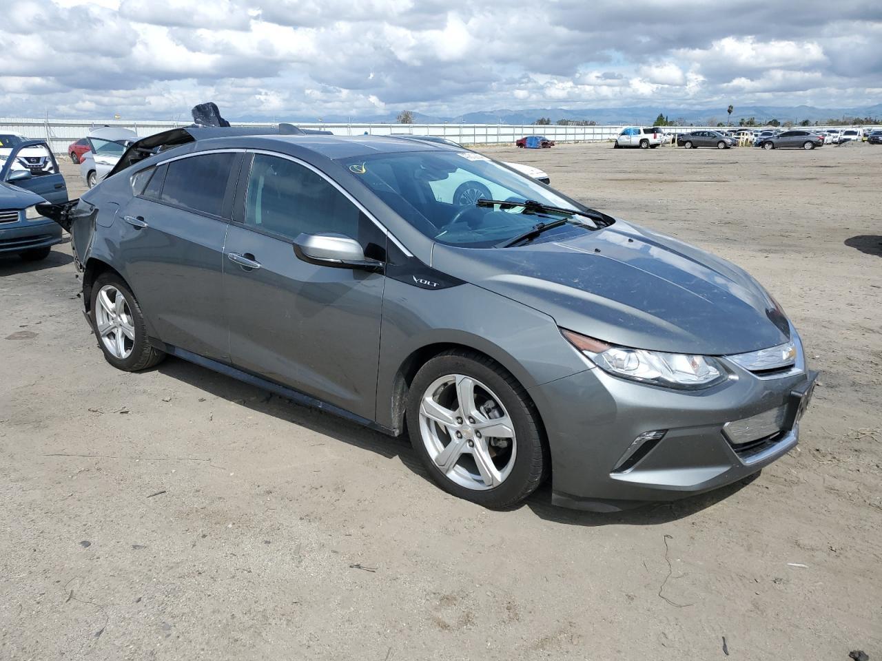 2017 CHEVROLET VOLT LT - Image 4