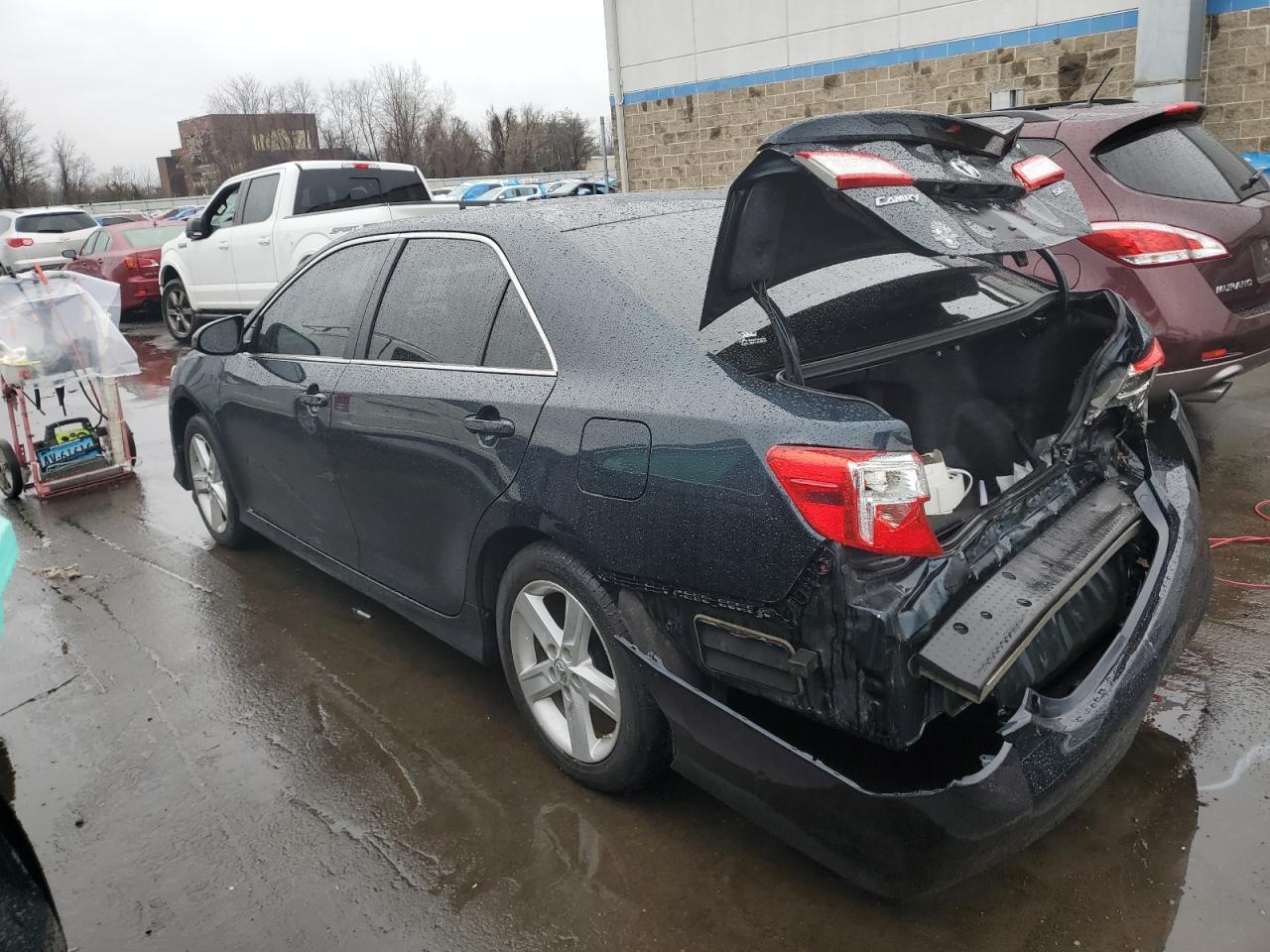 2014 TOYOTA CAMRY L - Фото 2