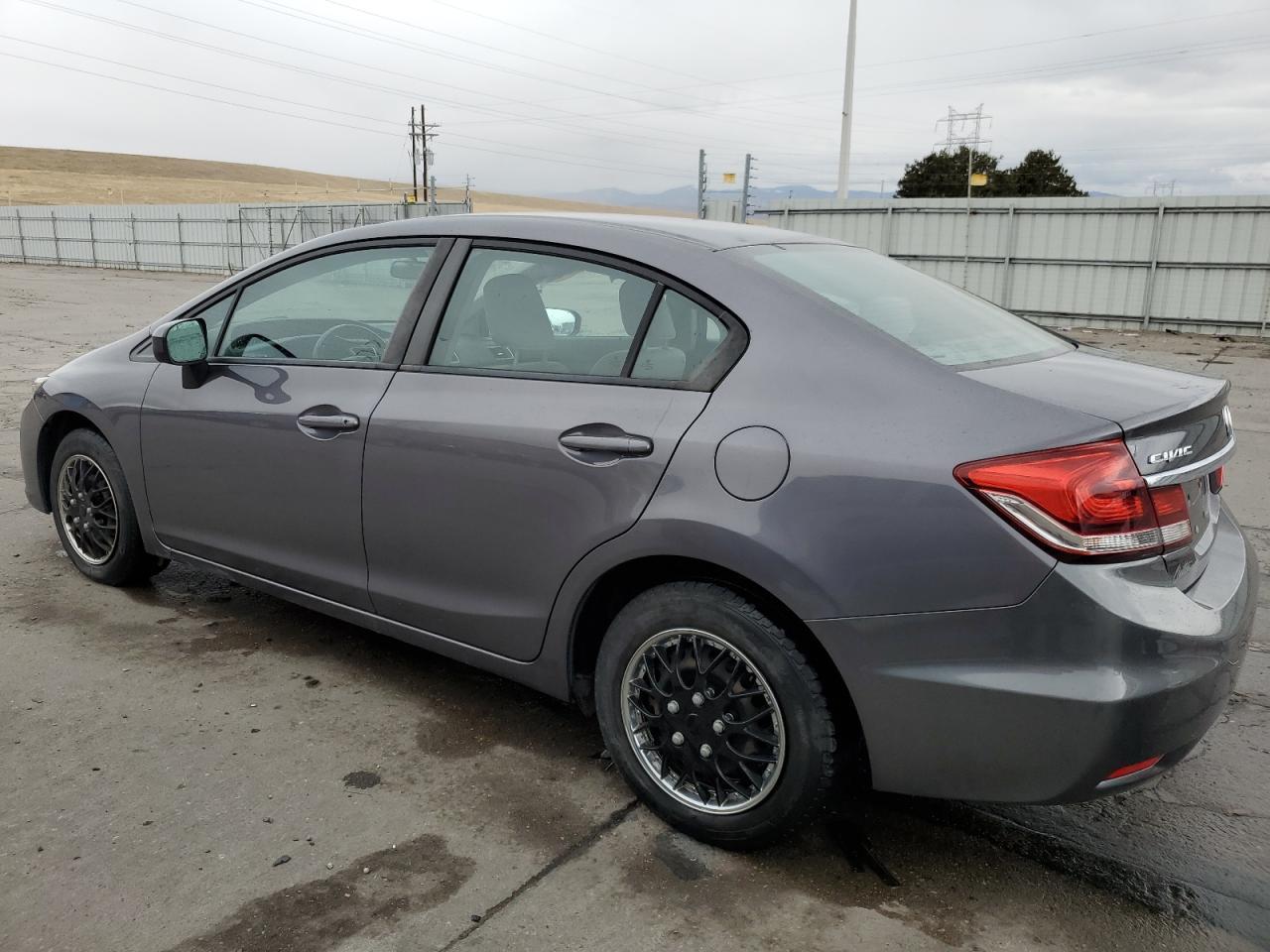 2015 HONDA CIVIC LX - Фото 2
