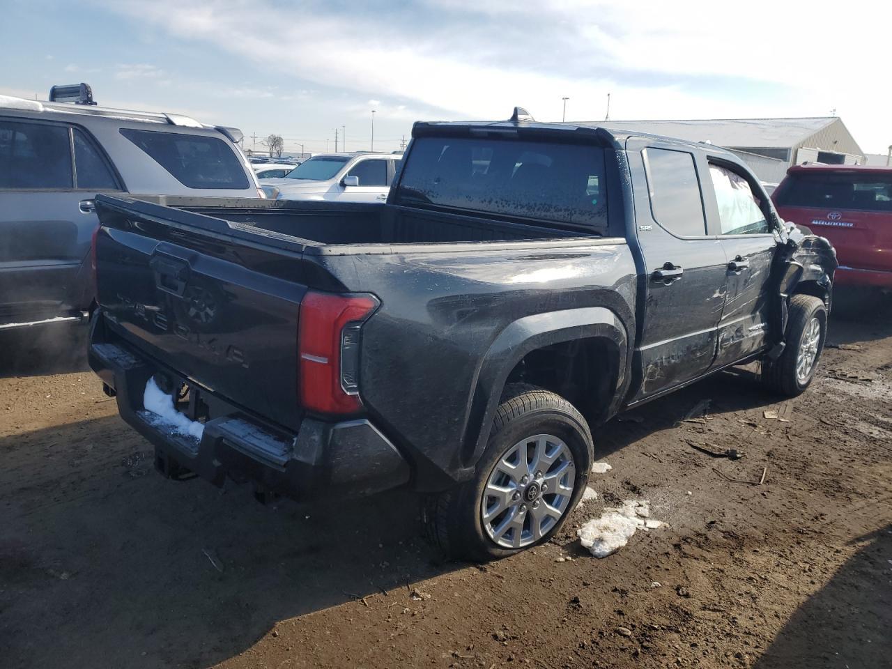 2024 TOYOTA TACOMA DOU - Фото 3