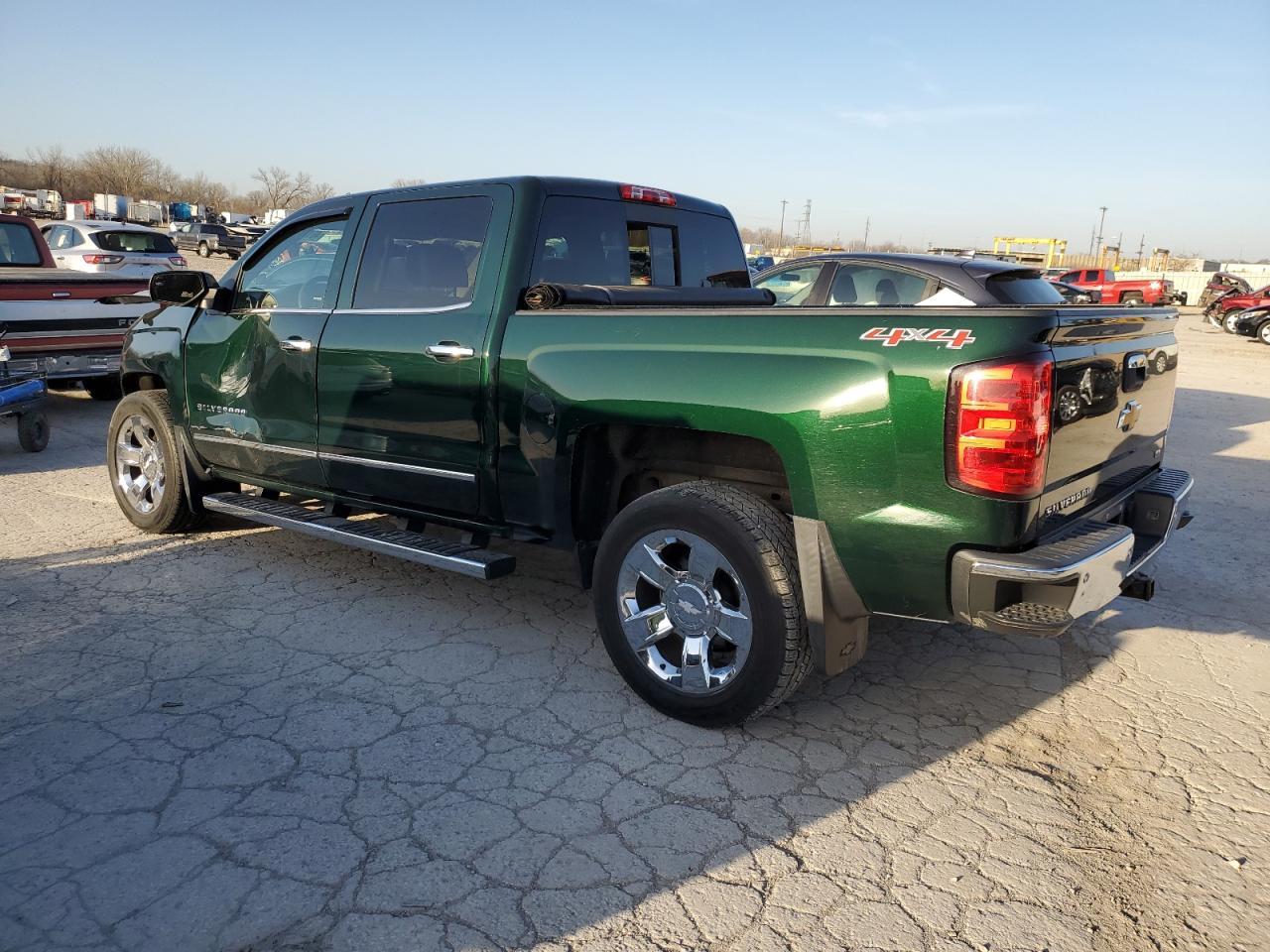 2014 CHEVROLET SILVERADO - Фото 2