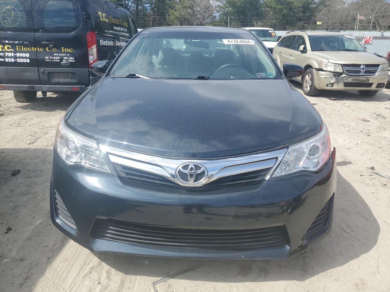 2013 TOYOTA CAMRY L - Фото 5