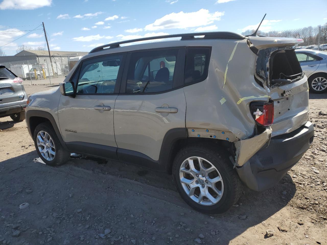 2016 JEEP RENEGADE L - Image 2