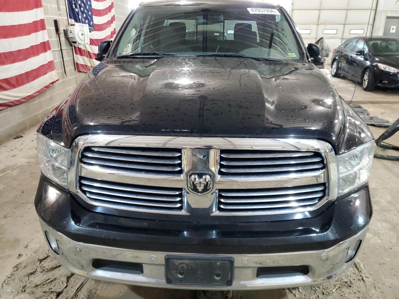 2014 RAM 1500 SLT - Image 5