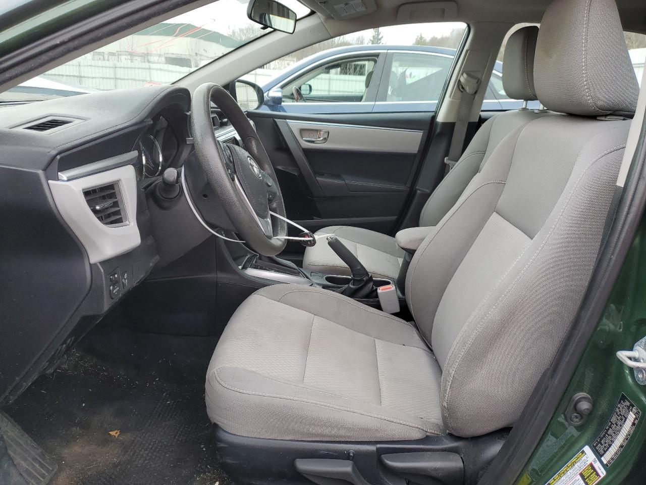2015 TOYOTA COROLLA L - Фото 7