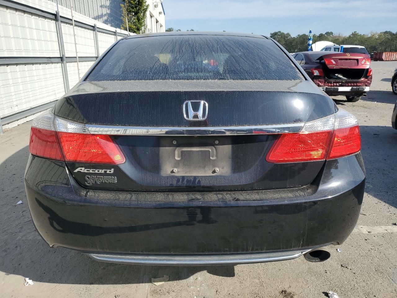 2014 HONDA ACCORD LX - Image 6