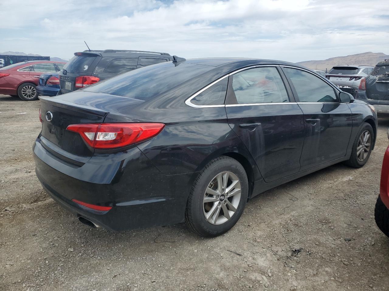 2017 HYUNDAI SONATA SE - Фото 3