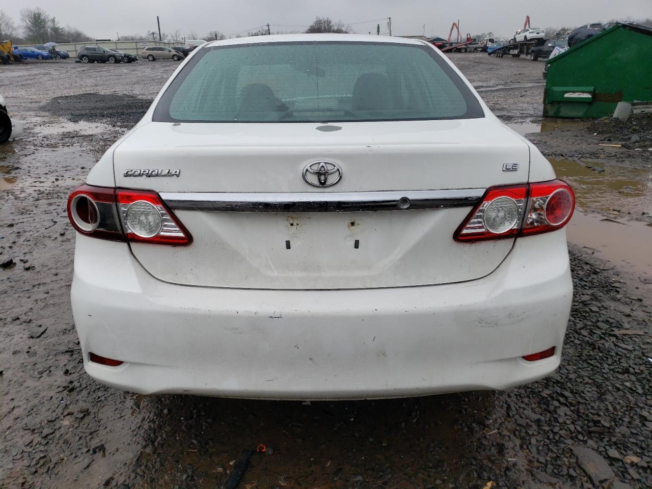 2013 TOYOTA COROLLA BA - Фото 6