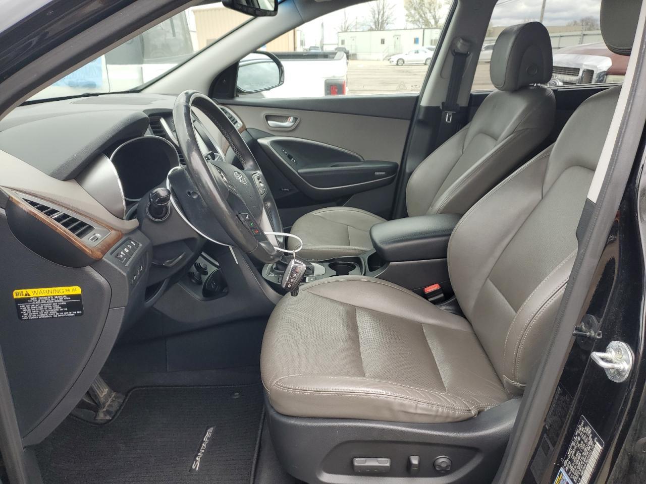 2017 HYUNDAI SANTA FE S - Image 7