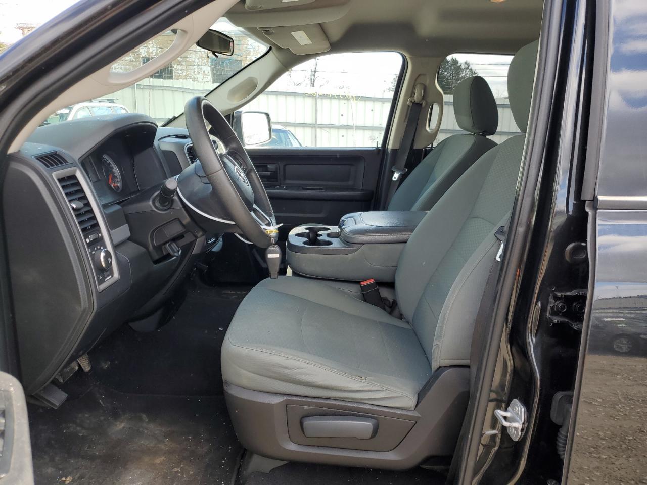 2015 RAM 1500 ST - Image 7