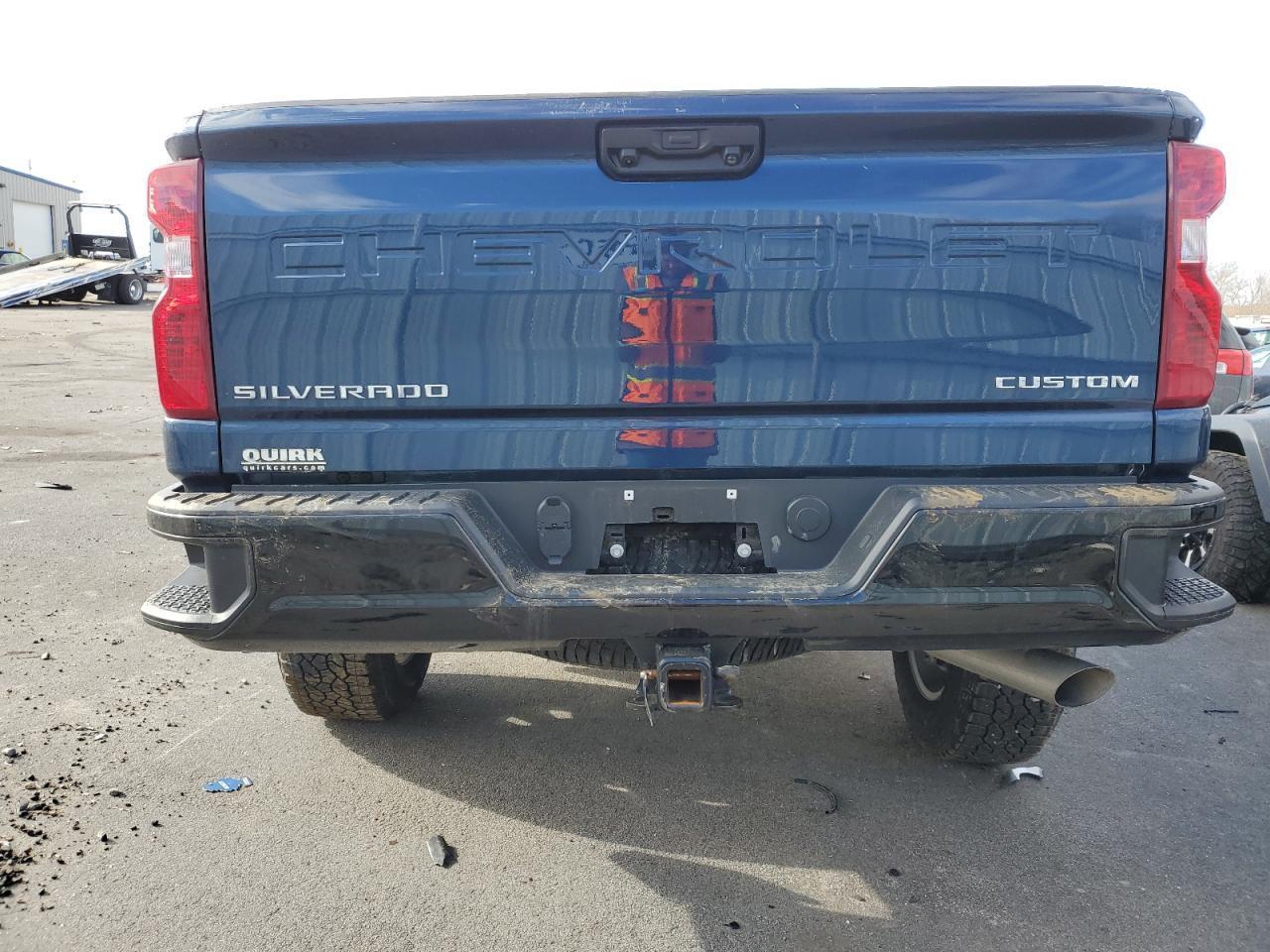 2023 CHEVROLET SILVERADO - Фото 6