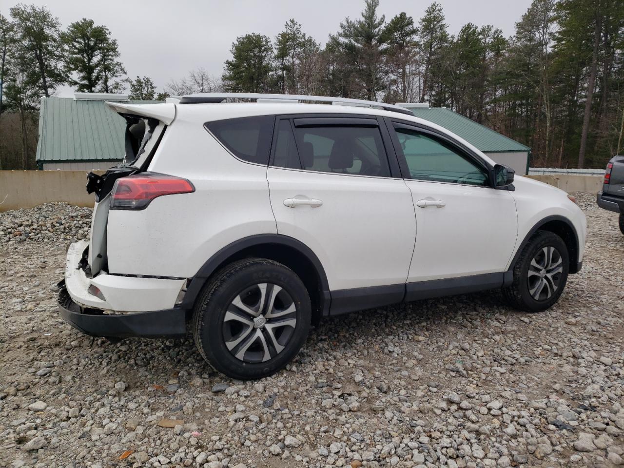 2016 TOYOTA RAV4 LE - Фото 3