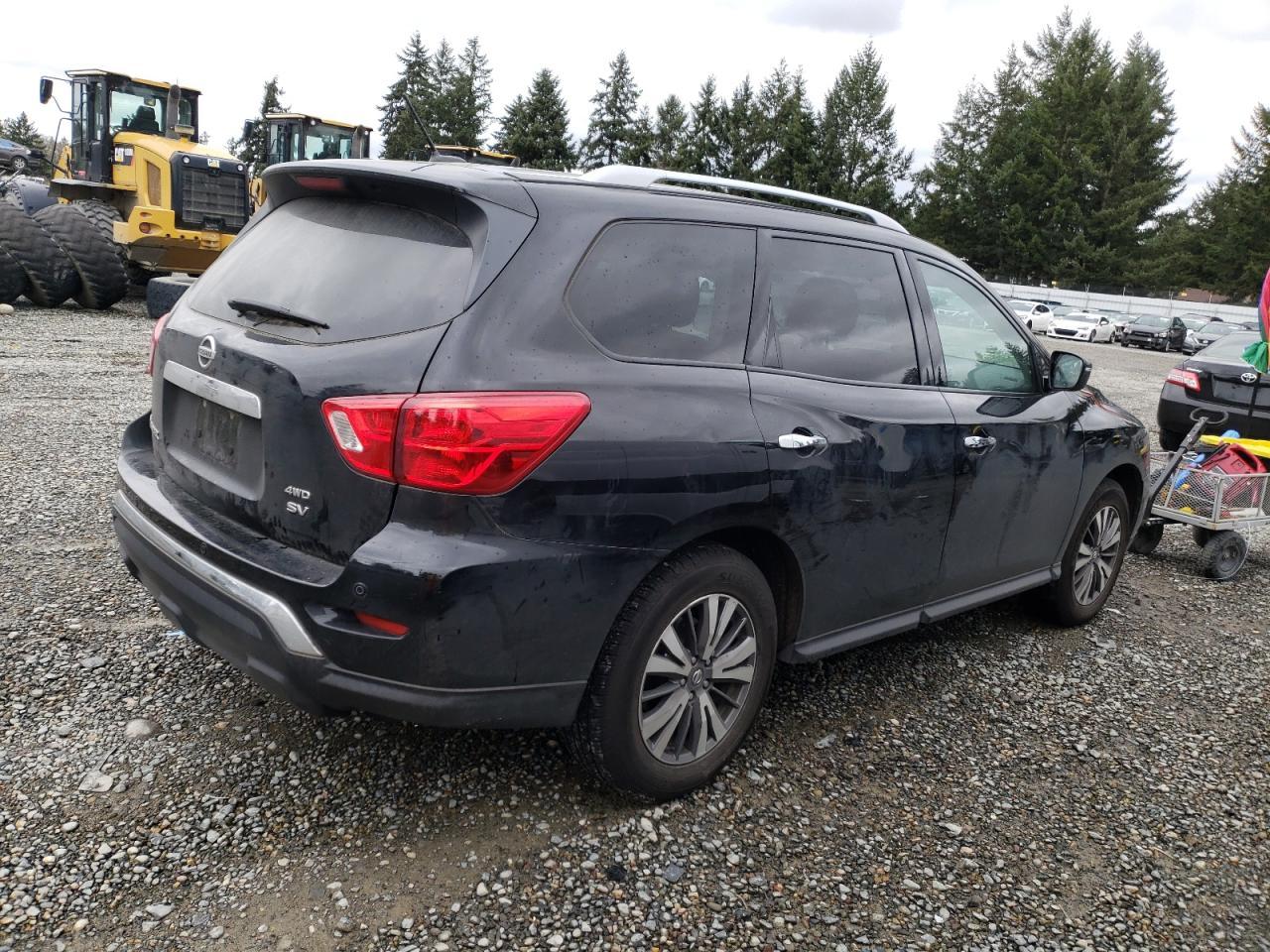 2017 NISSAN PATHFINDER - Image 3