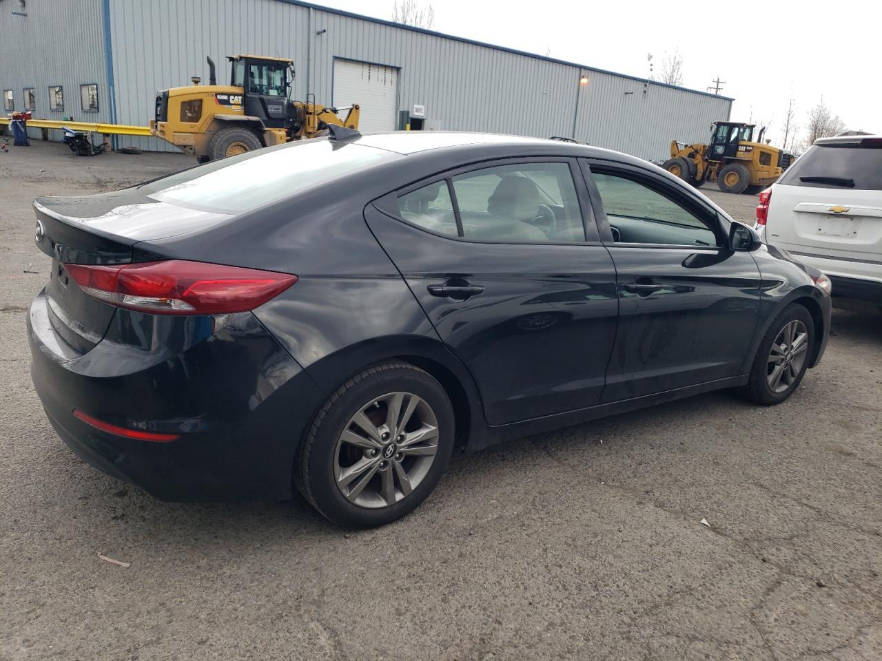 2017 HYUNDAI ELANTRA SE - Фото 3