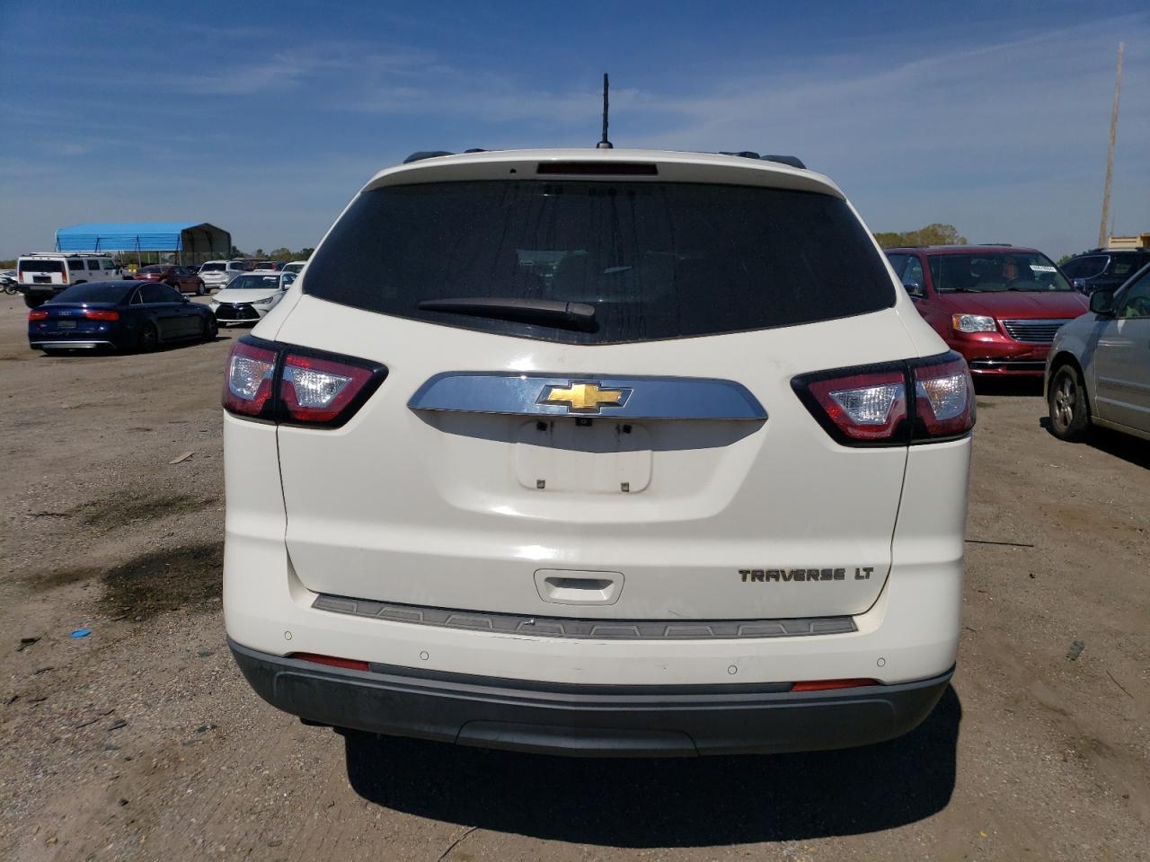 2014 CHEVROLET TRAVERSE L - Image 6