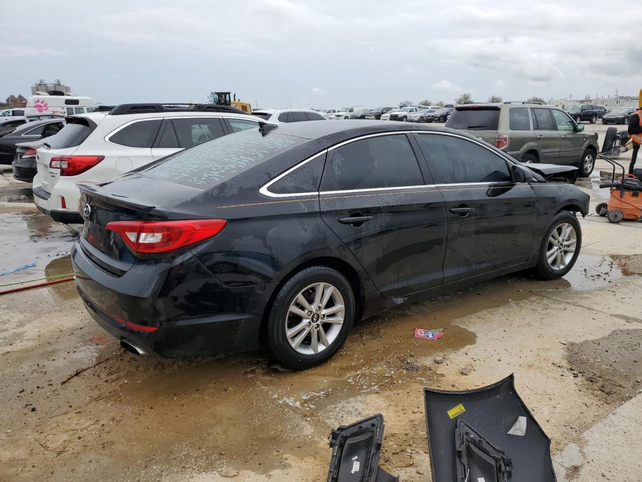 2017 HYUNDAI SONATA SE - Фото 3